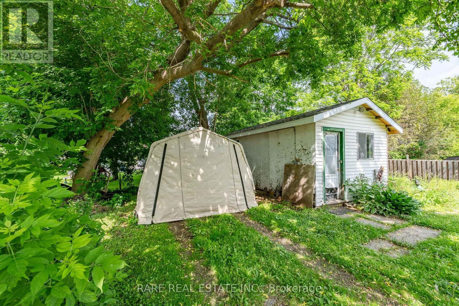 46 ABERDEEN AVENUE Image 35