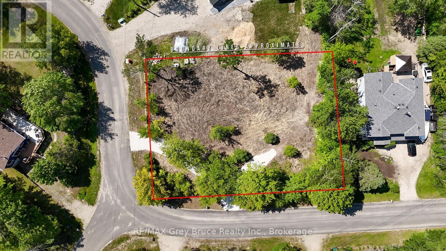 11 MILLER LAKE SHORE ROAD Image 2