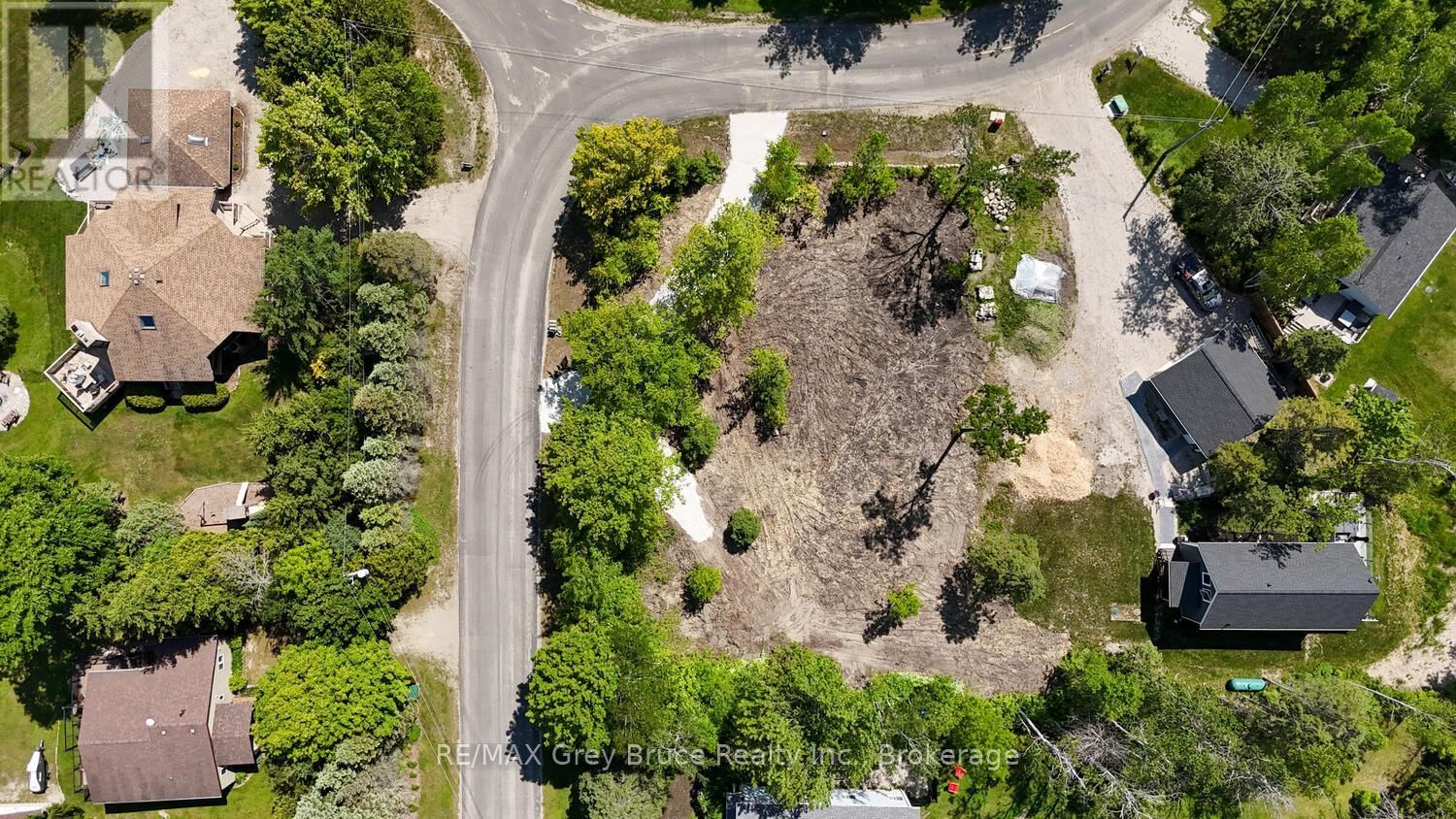 11 MILLER LAKE SHORE ROAD Image 3