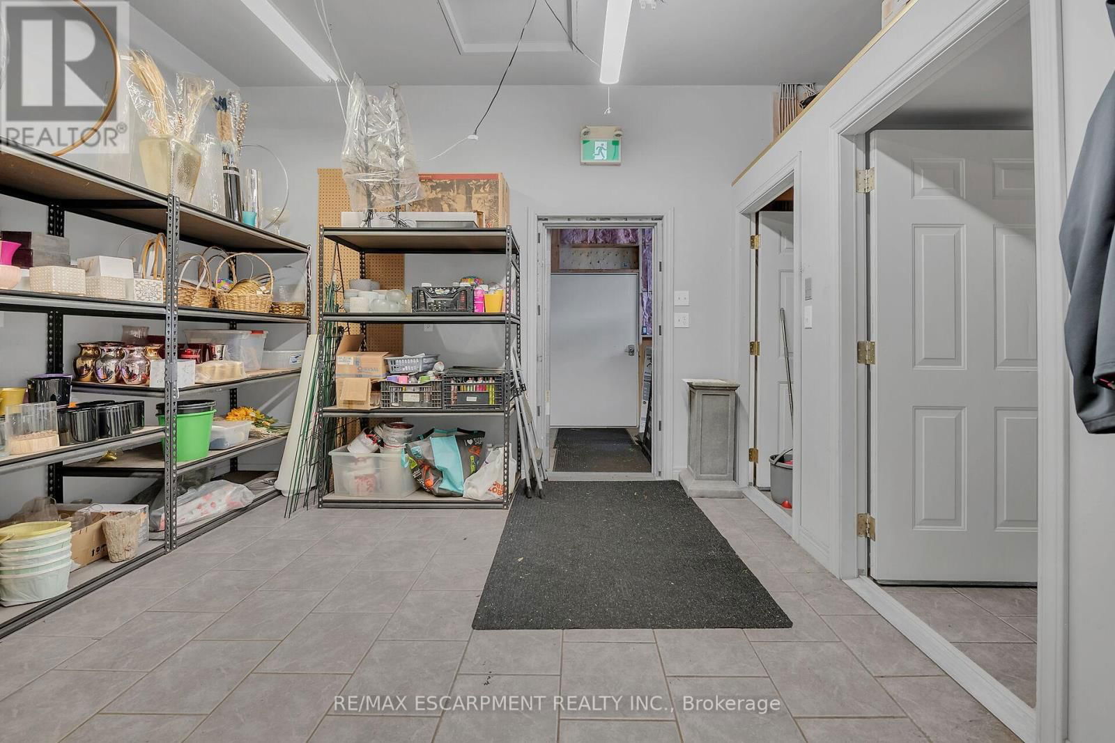 26 MAIN STREET SOUTH Image 21