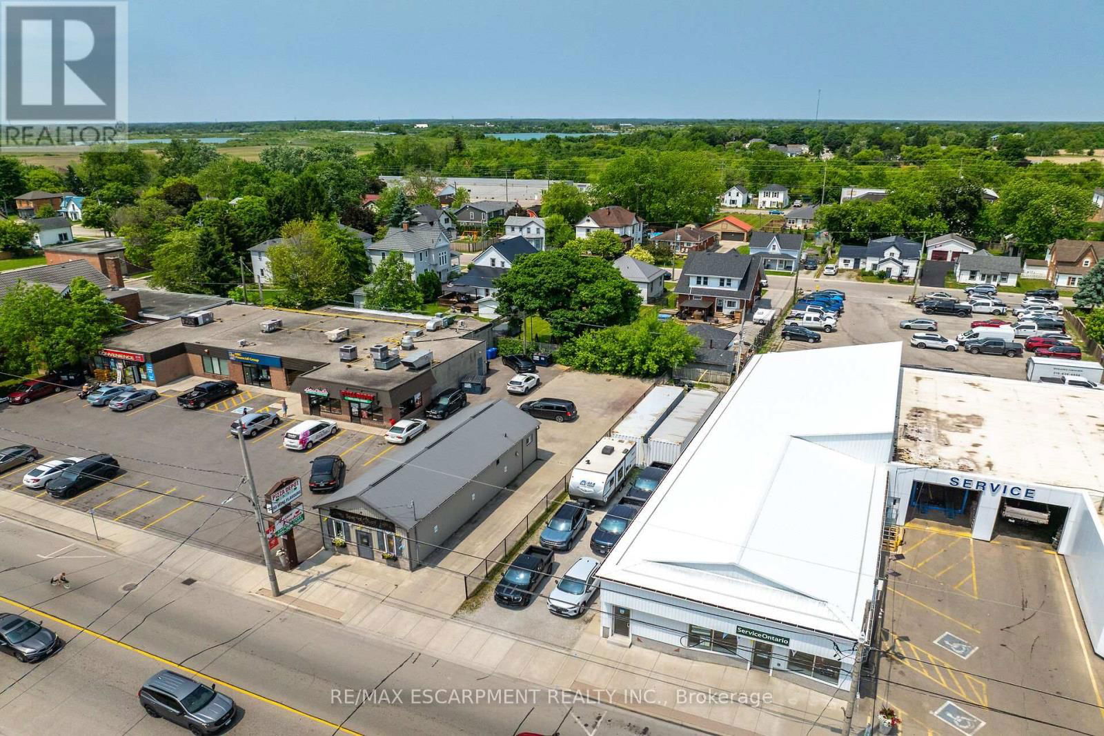 26 MAIN STREET SOUTH Image 24
