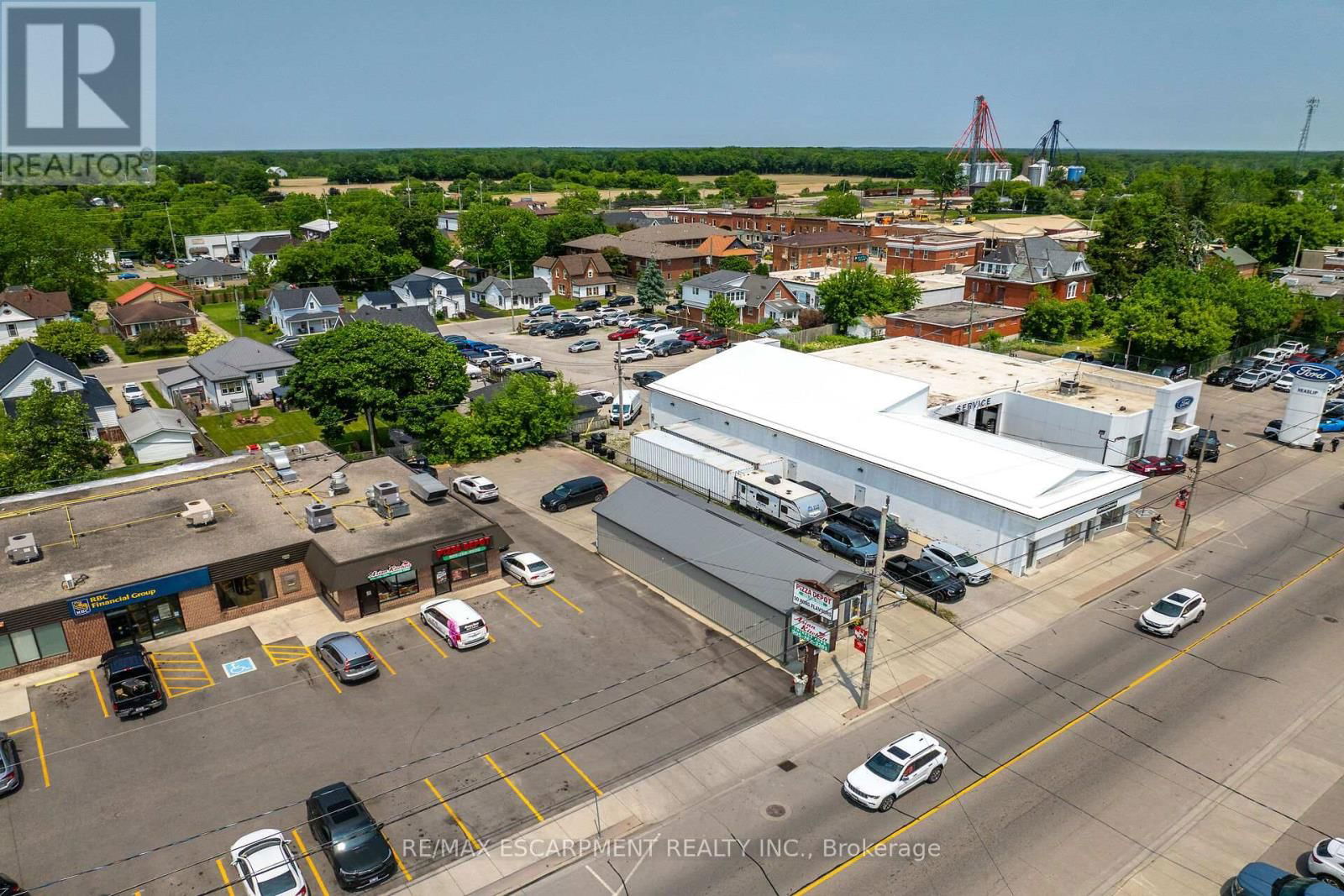 26 MAIN STREET SOUTH Image 30