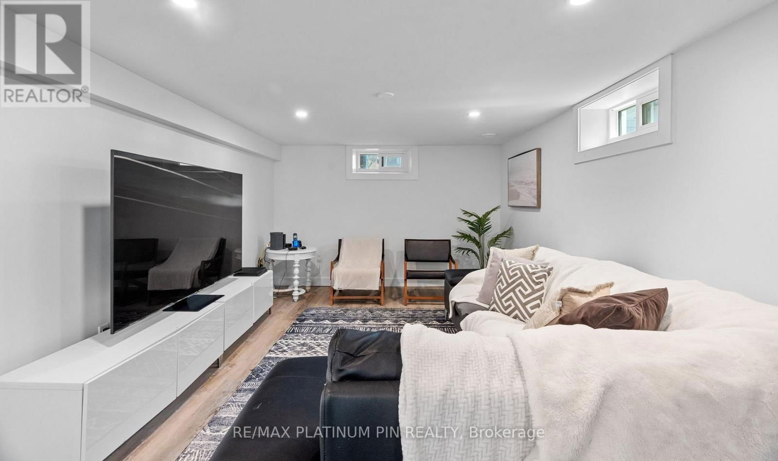 71658 OLD CEDAR BANK LANE Image 12