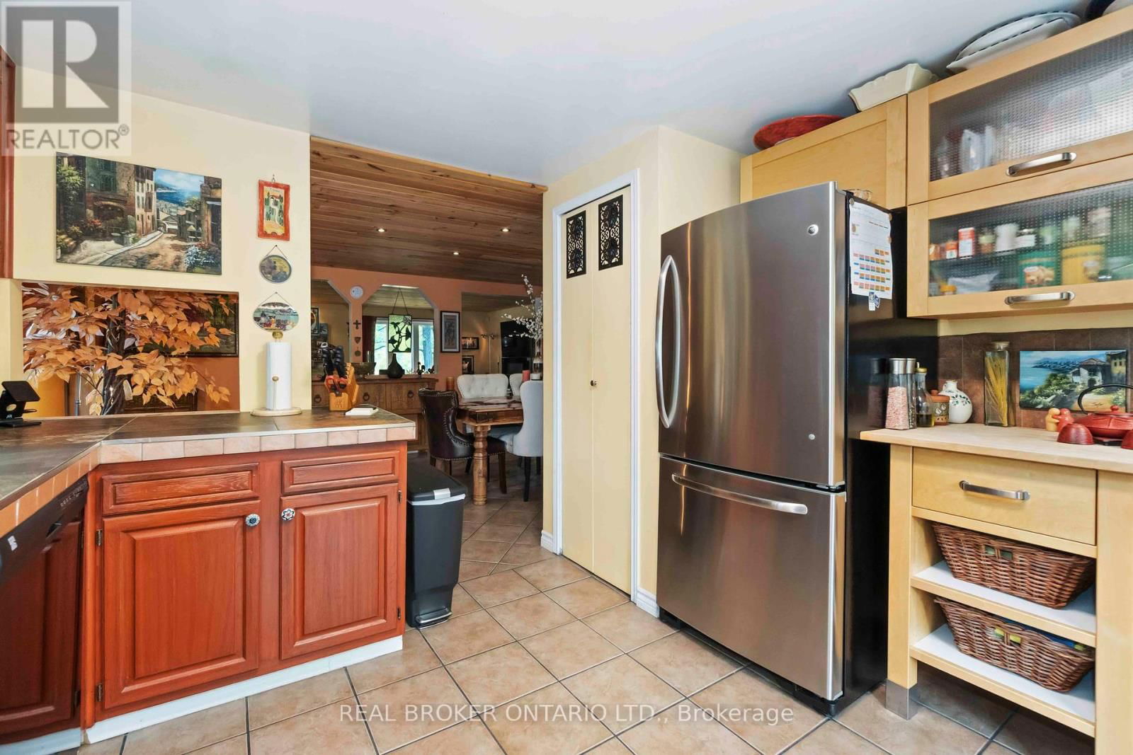 190 WOODS ROAD Image 25