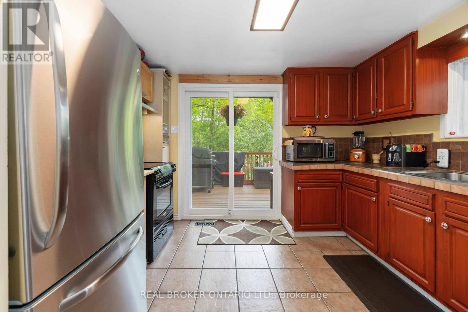 190 WOODS ROAD Image 27