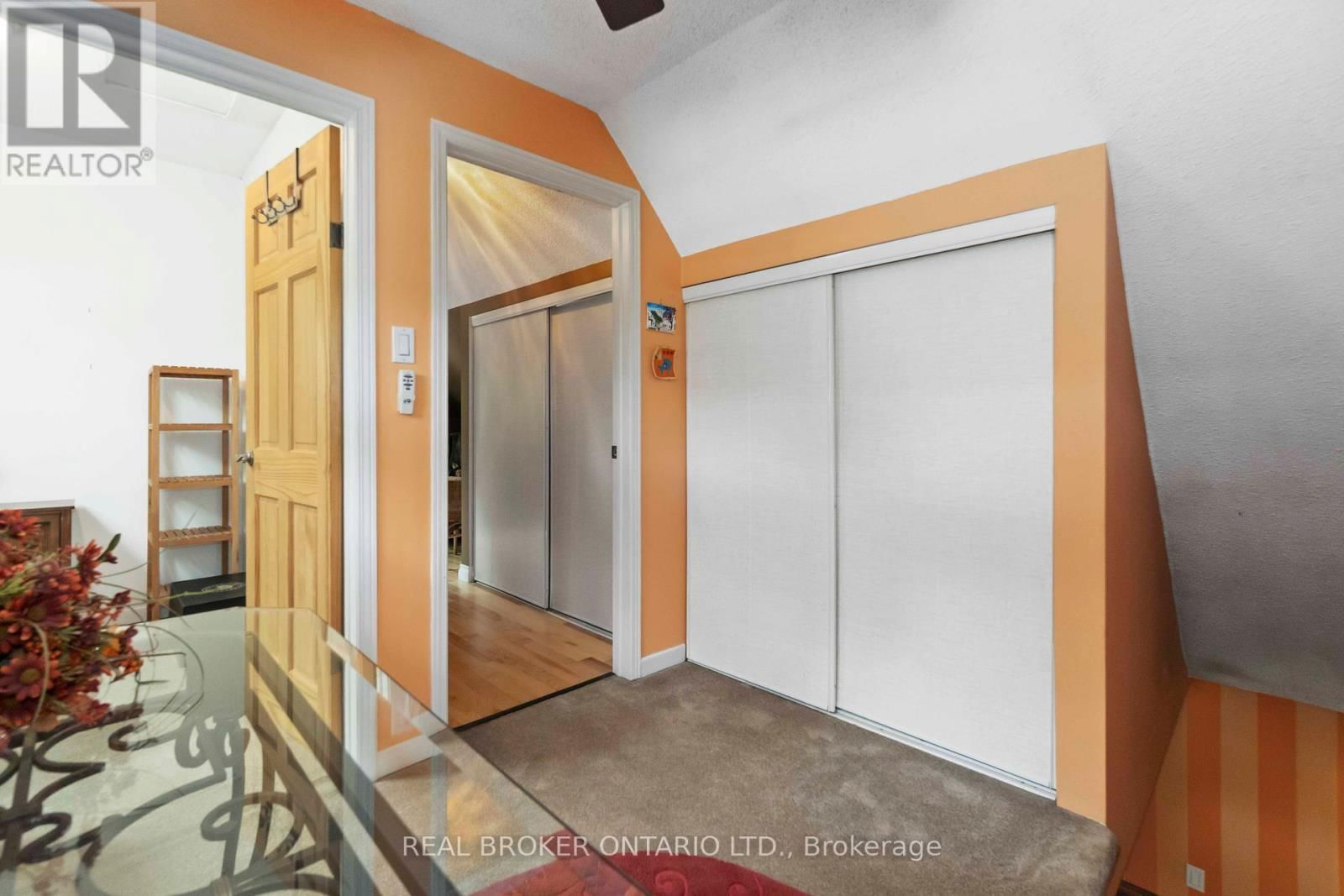 190 WOODS ROAD Image 36