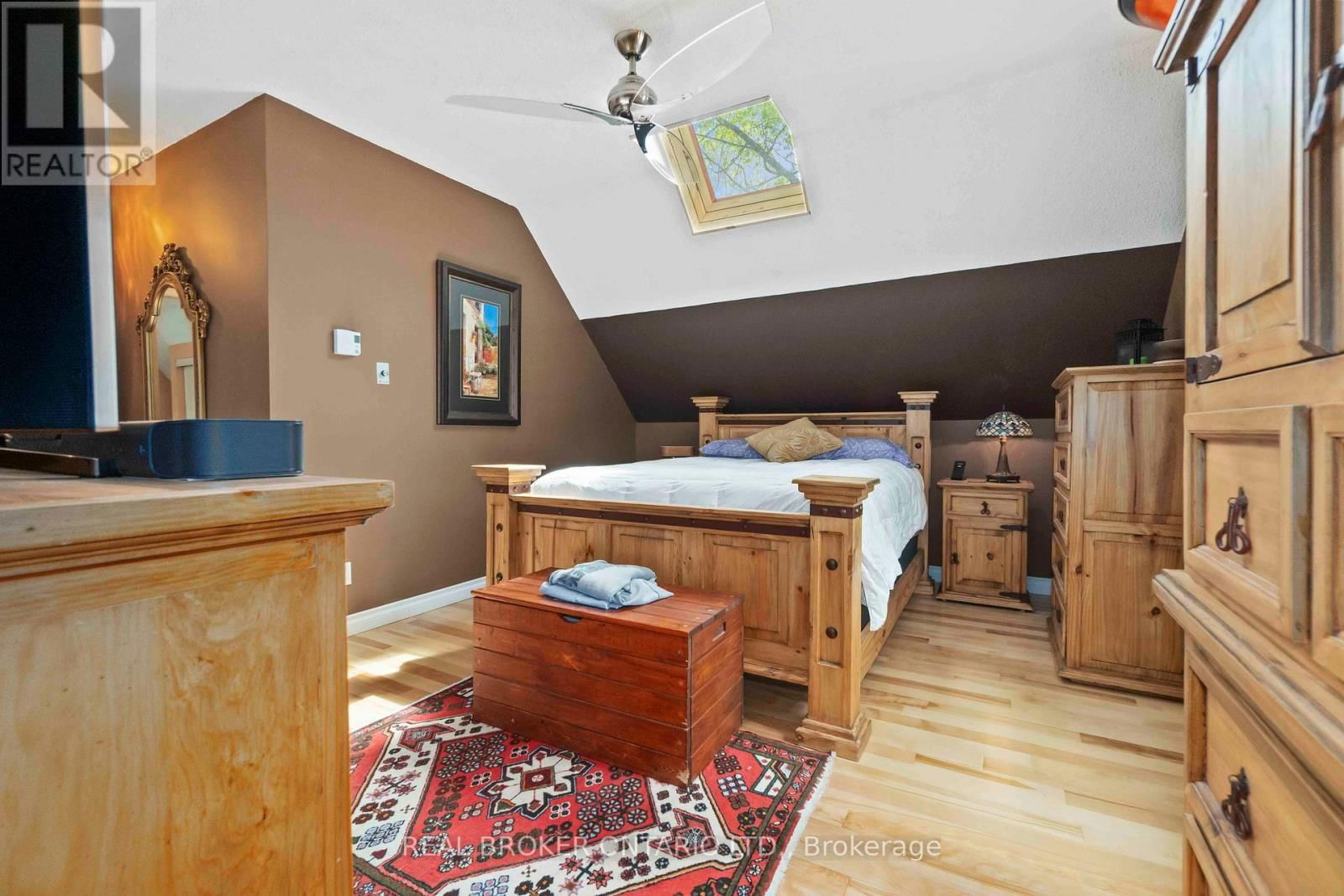 190 WOODS ROAD Image 44