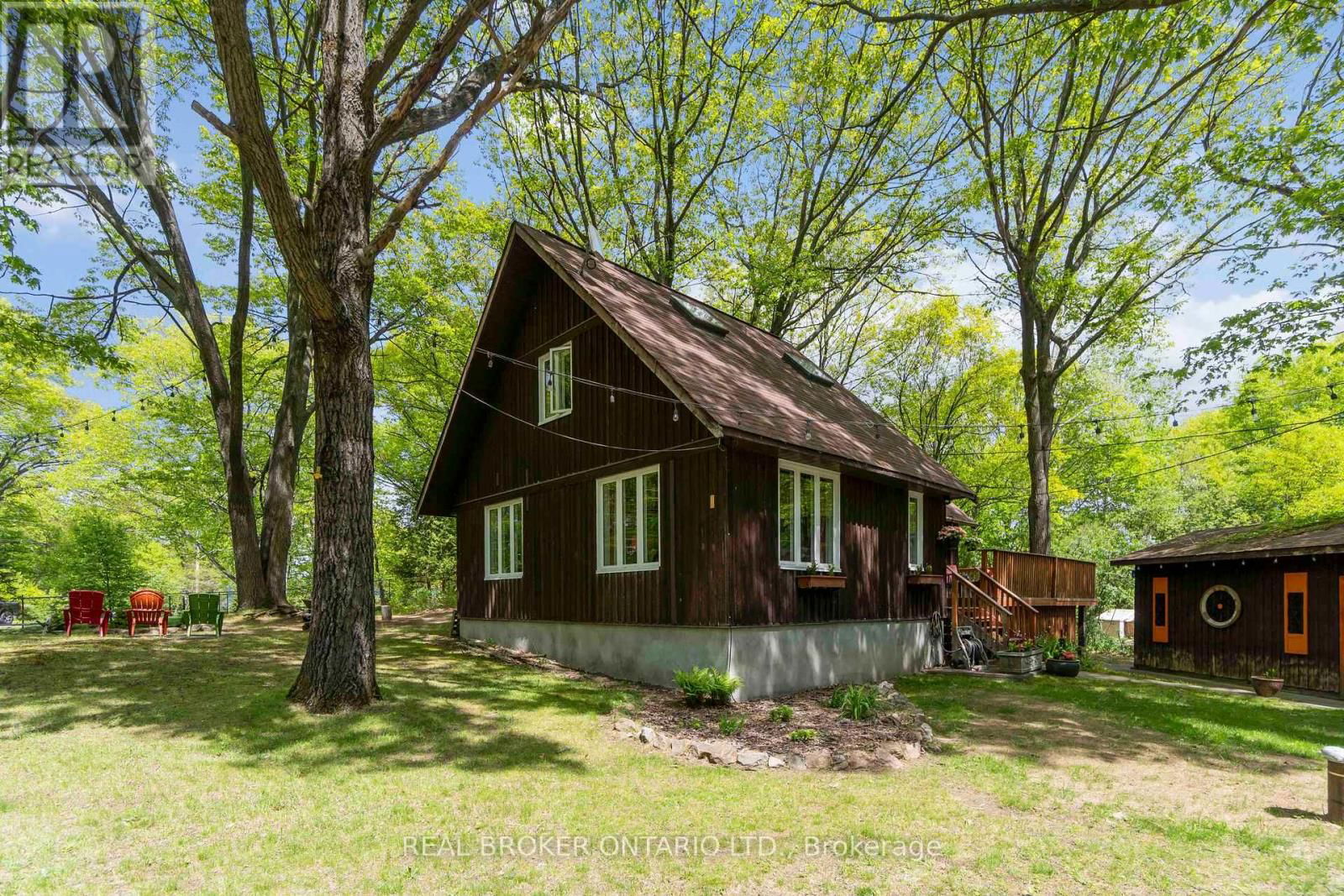 190 WOODS ROAD Image 8