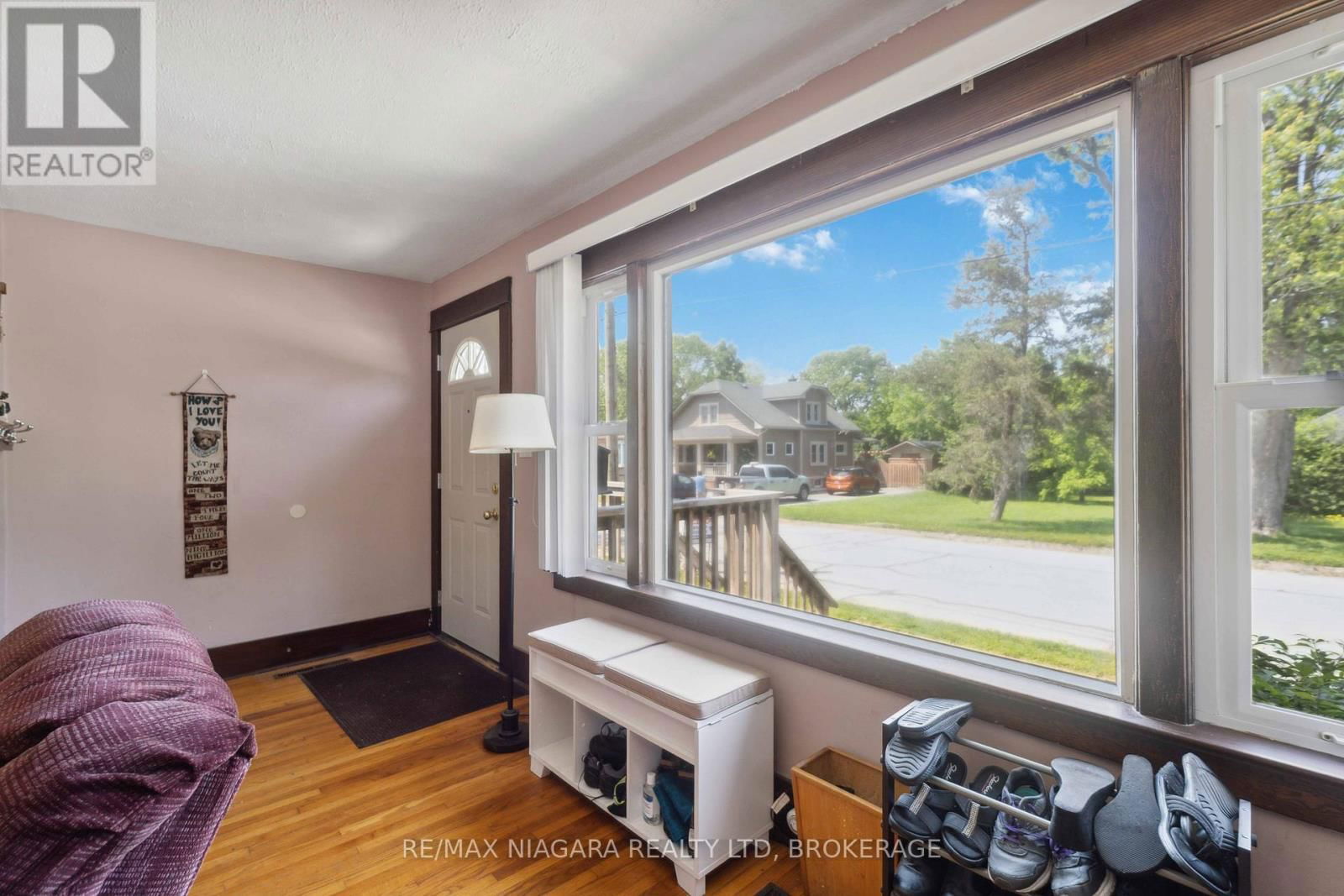 305 EMERICK AVENUE Image 4