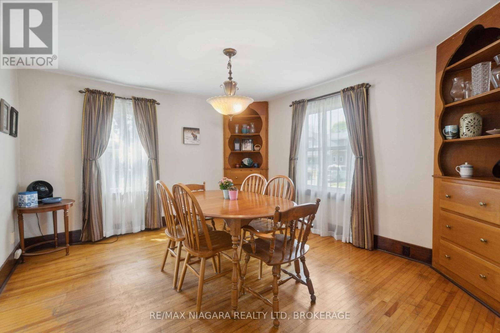 305 EMERICK AVENUE Image 6