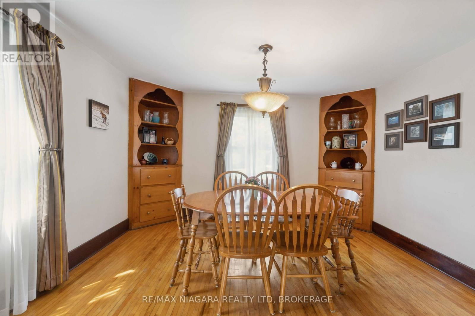 305 EMERICK AVENUE Image 7