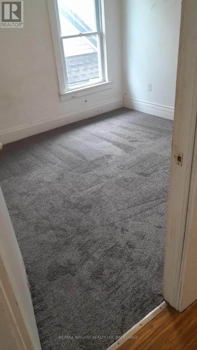 146 BURGAR STREET Image 13
