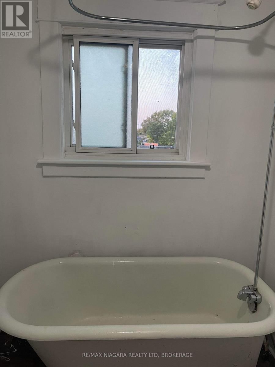 146 BURGAR STREET Image 30
