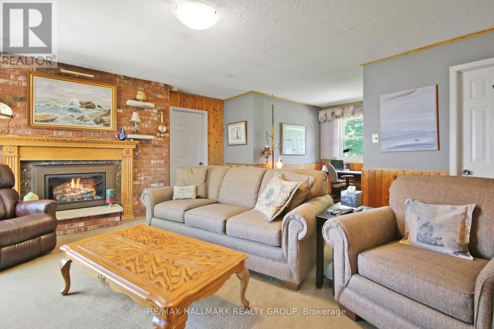 3120 9TH LINE Image 17
