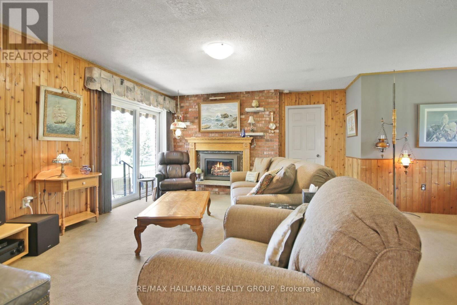 3120 9TH LINE Image 18