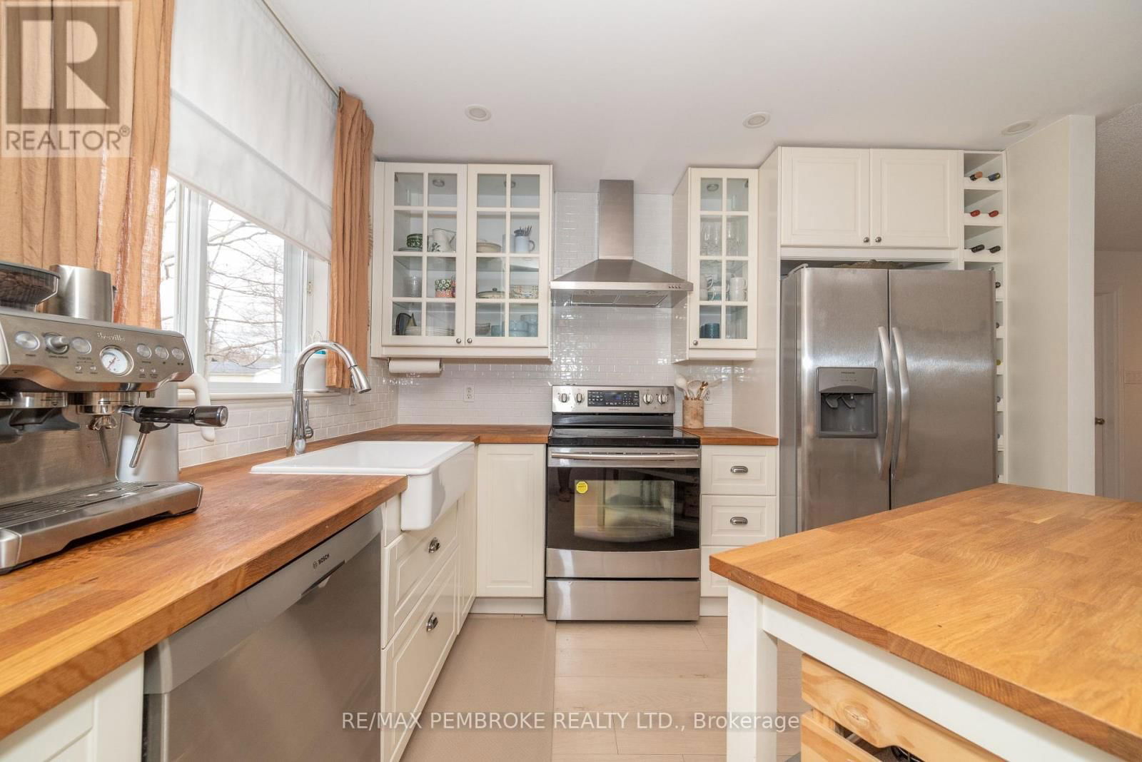 44 BAYSHORE DRIVE Image 10