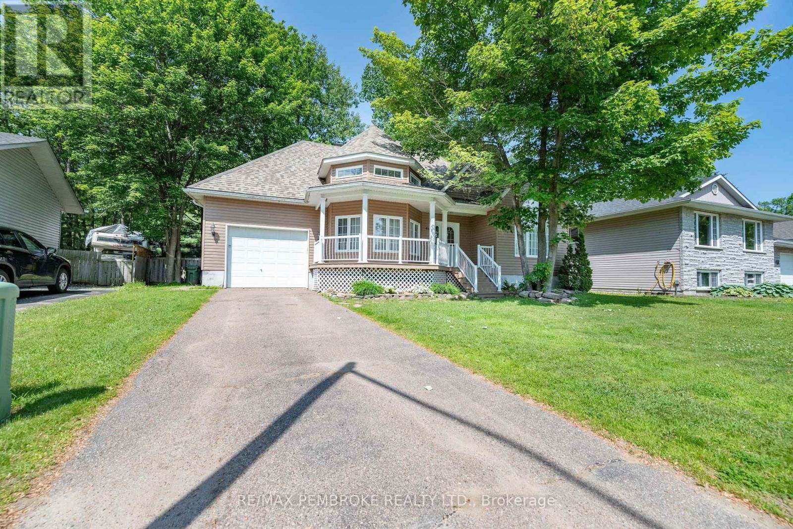 44 BAYSHORE DRIVE Image 2