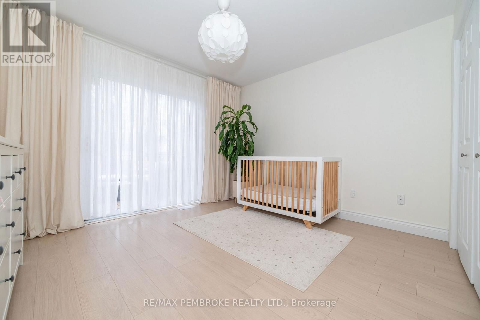 44 BAYSHORE DRIVE Image 20