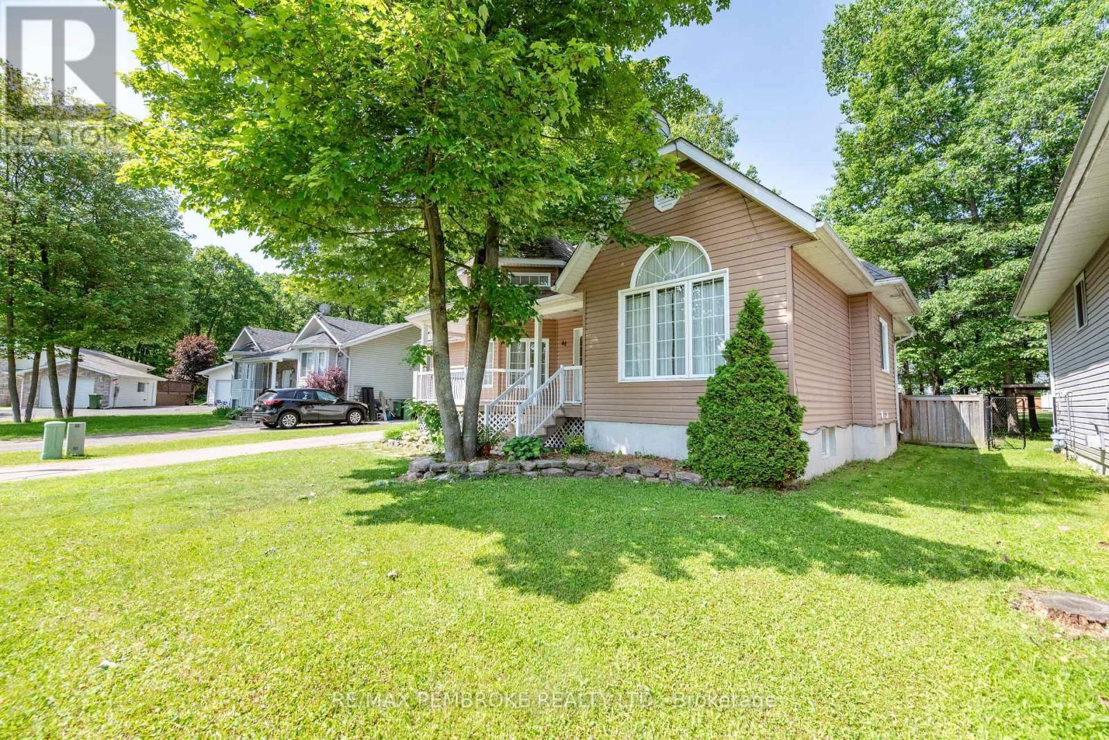 44 BAYSHORE DRIVE Image 4