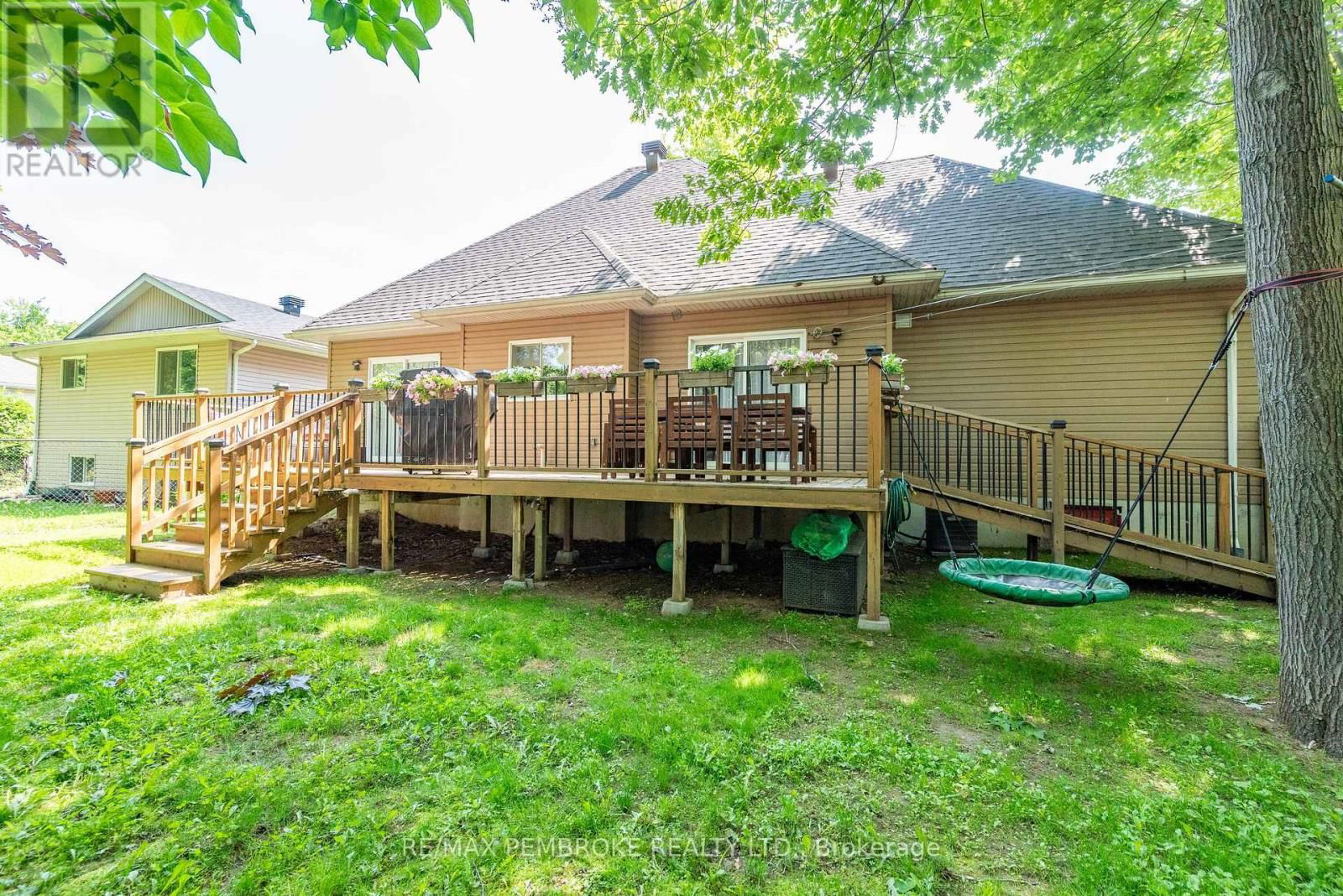 44 BAYSHORE DRIVE Image 43