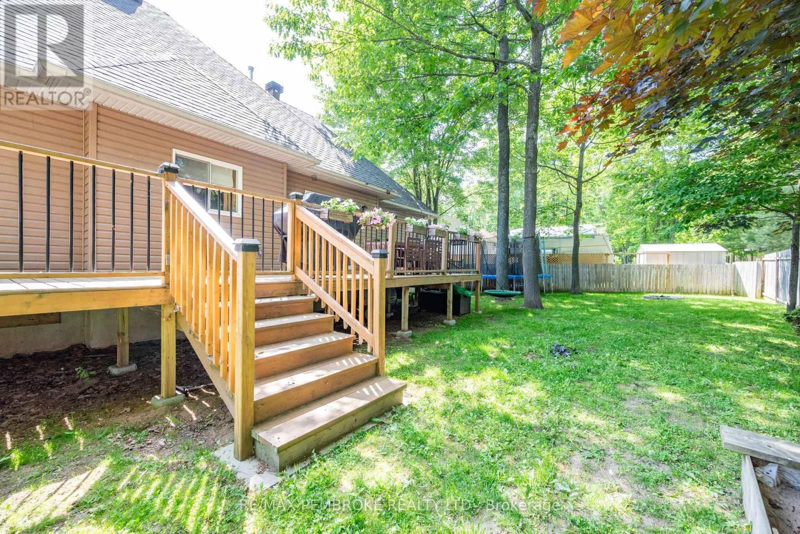 44 BAYSHORE DRIVE Image 44