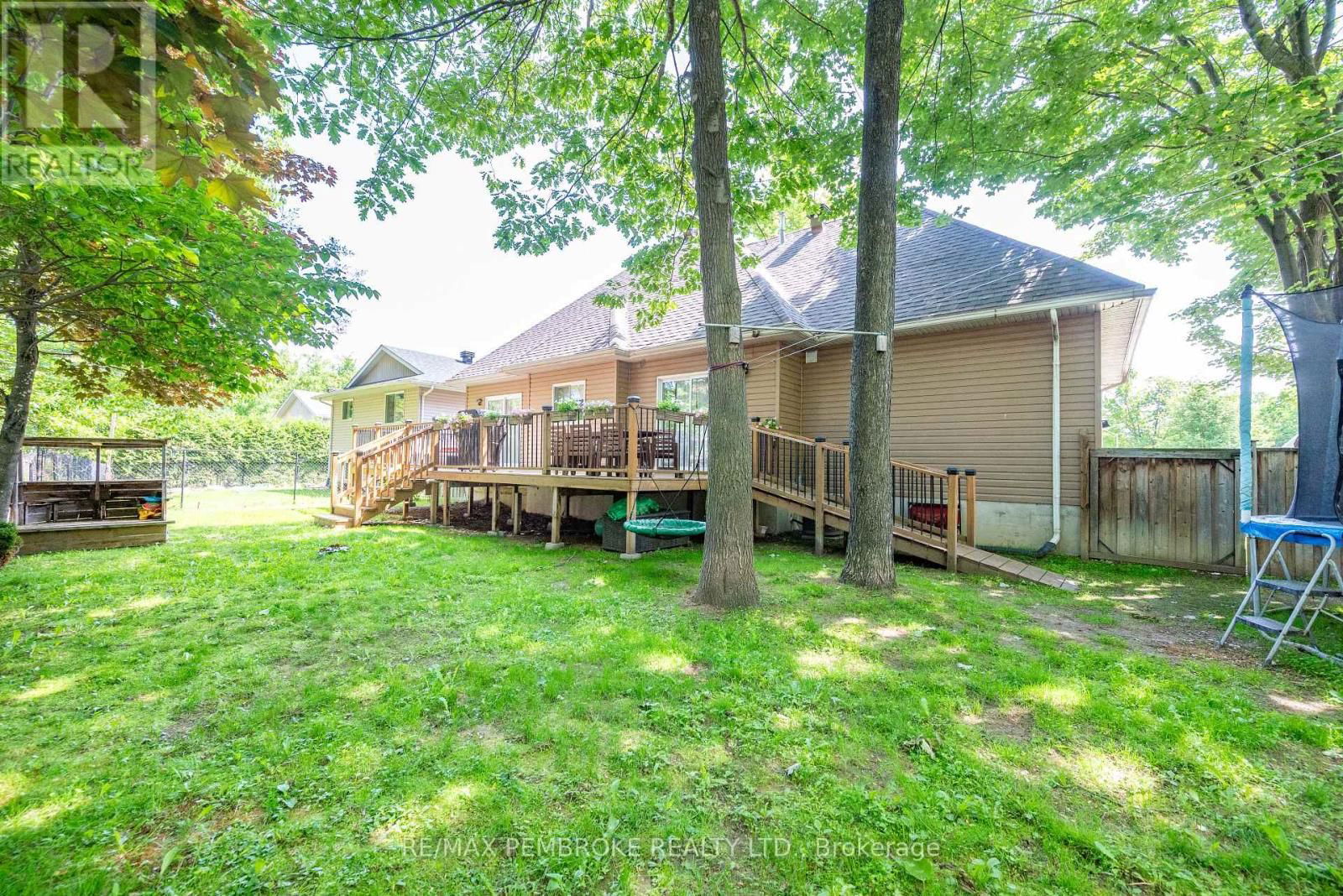 44 BAYSHORE DRIVE Image 45