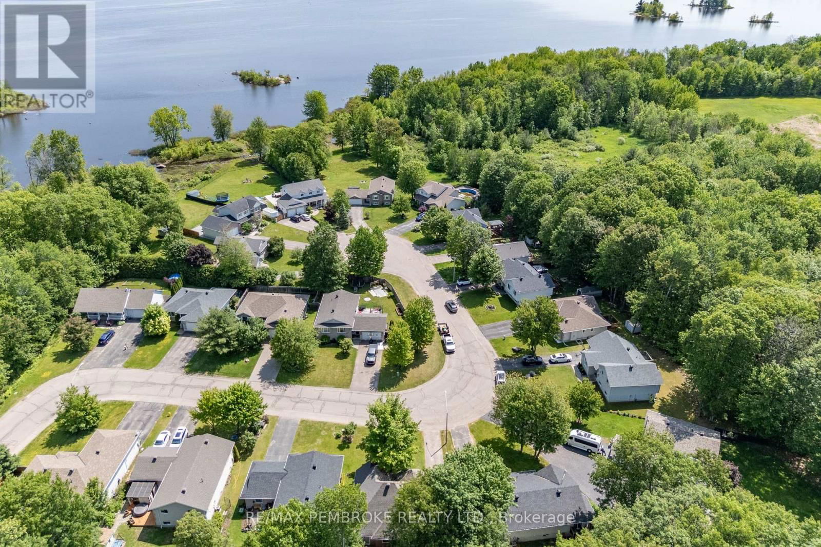 44 BAYSHORE DRIVE Image 46