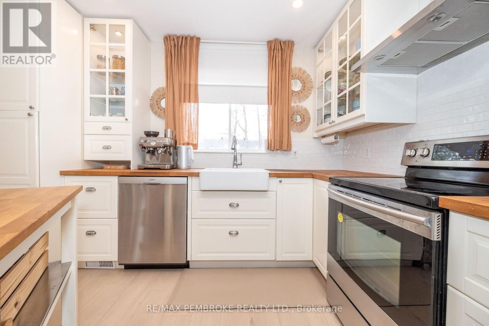 44 BAYSHORE DRIVE Image 7