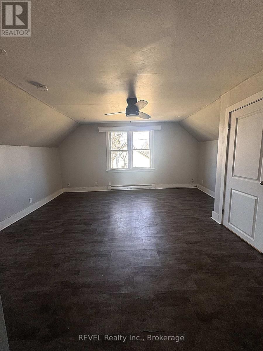 2 - 398 FERNDALE ROAD Image 2