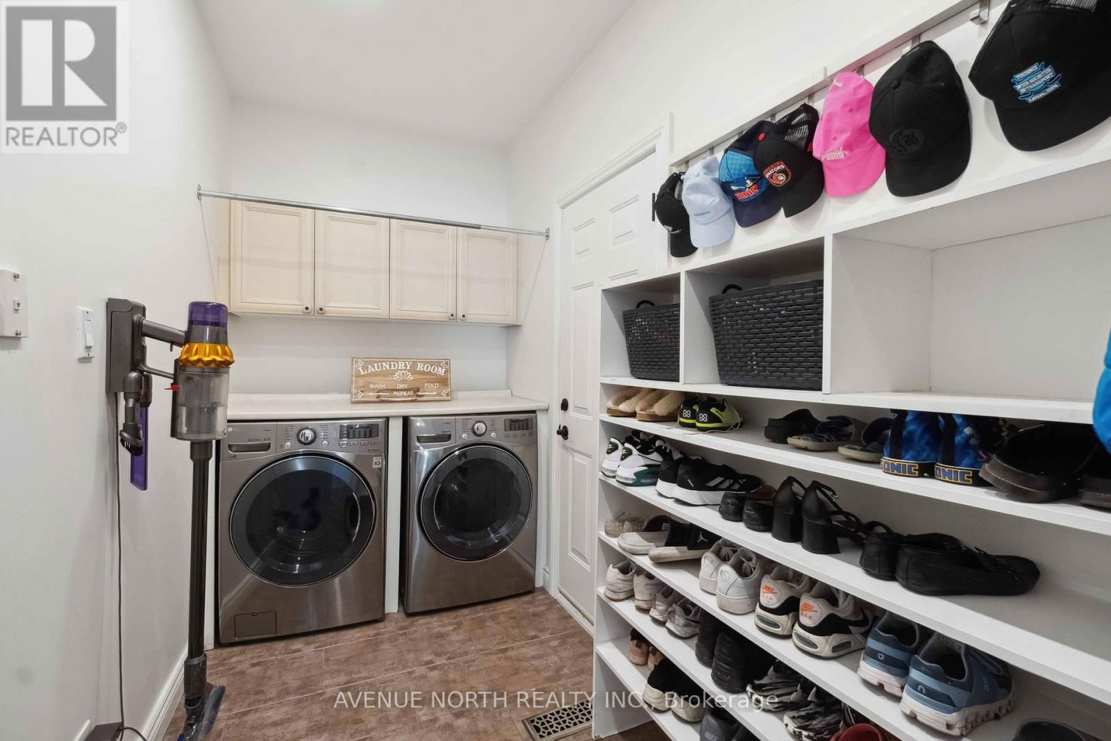 141 GRANDPARK CIRCLE Image 21