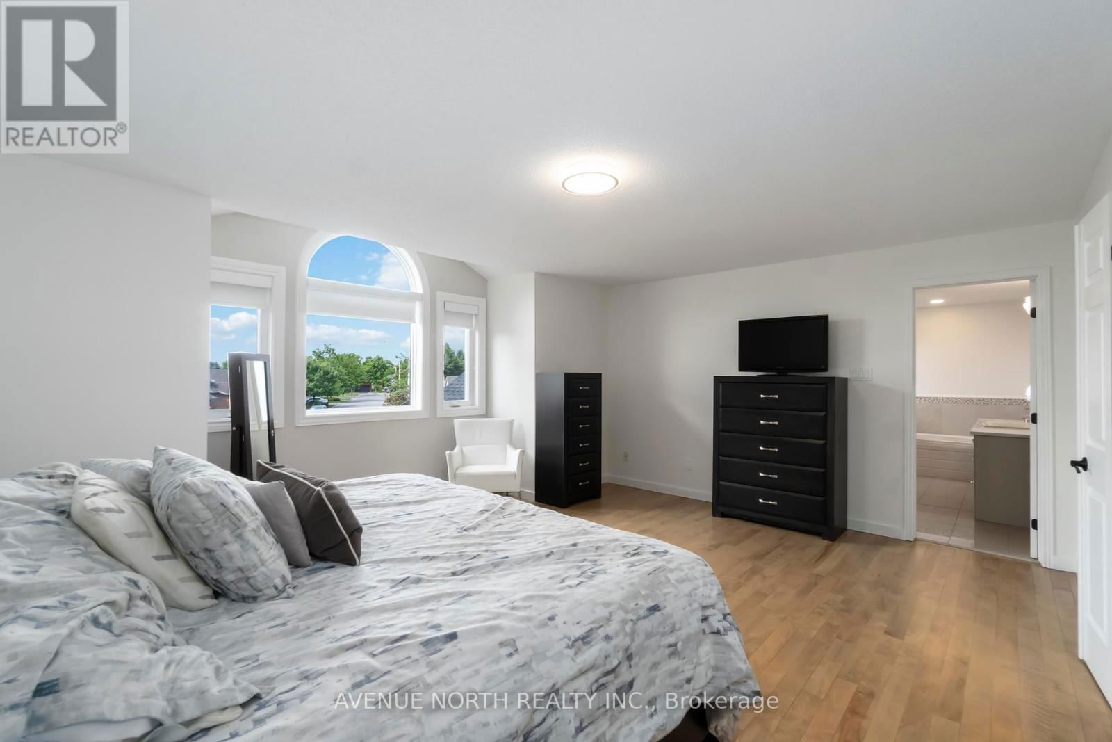 141 GRANDPARK CIRCLE Image 26
