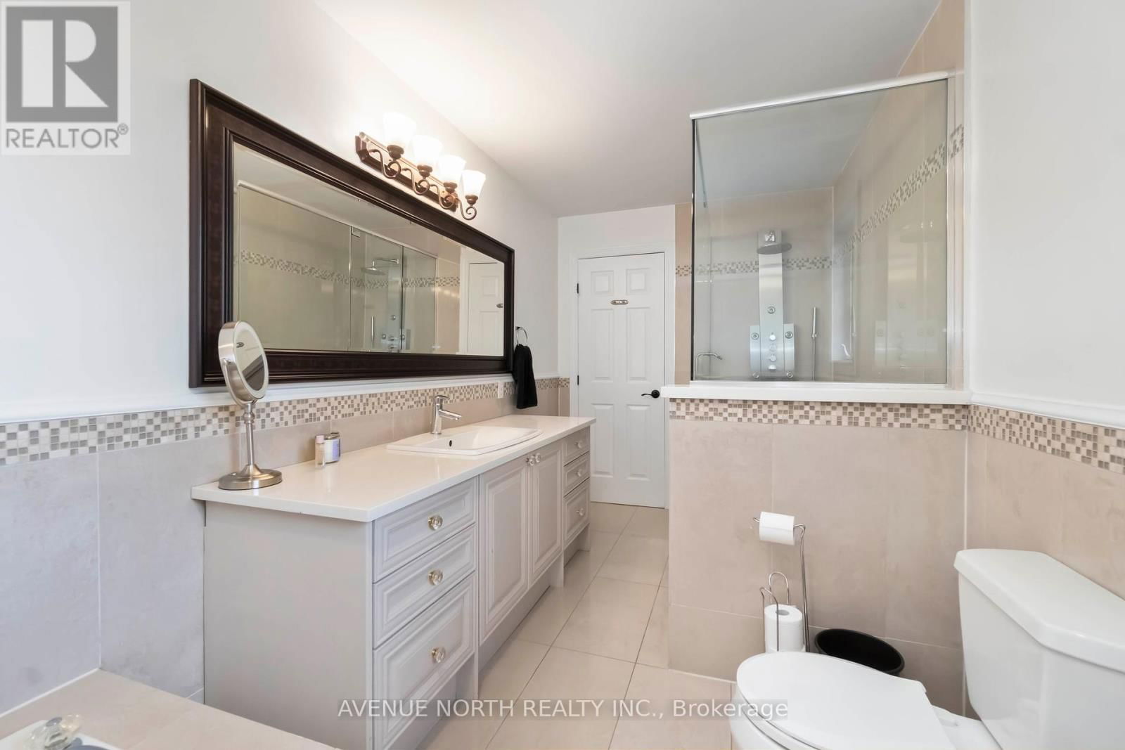 141 GRANDPARK CIRCLE Image 27
