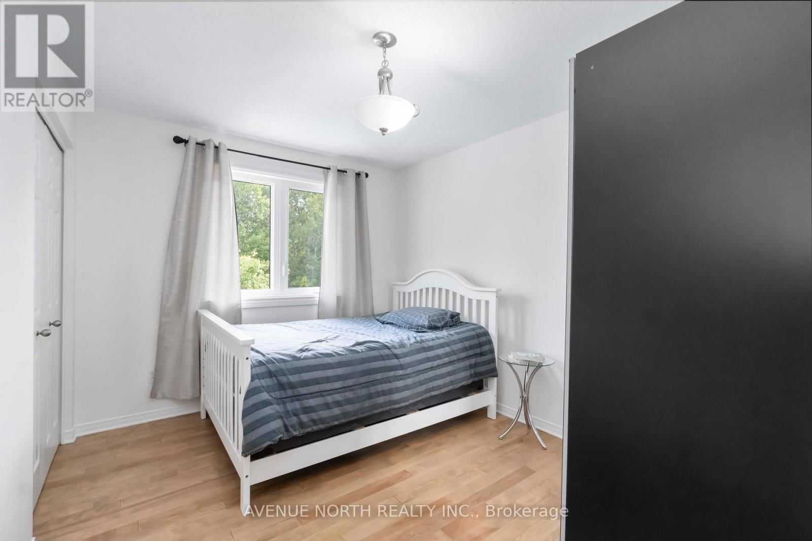 141 GRANDPARK CIRCLE Image 35