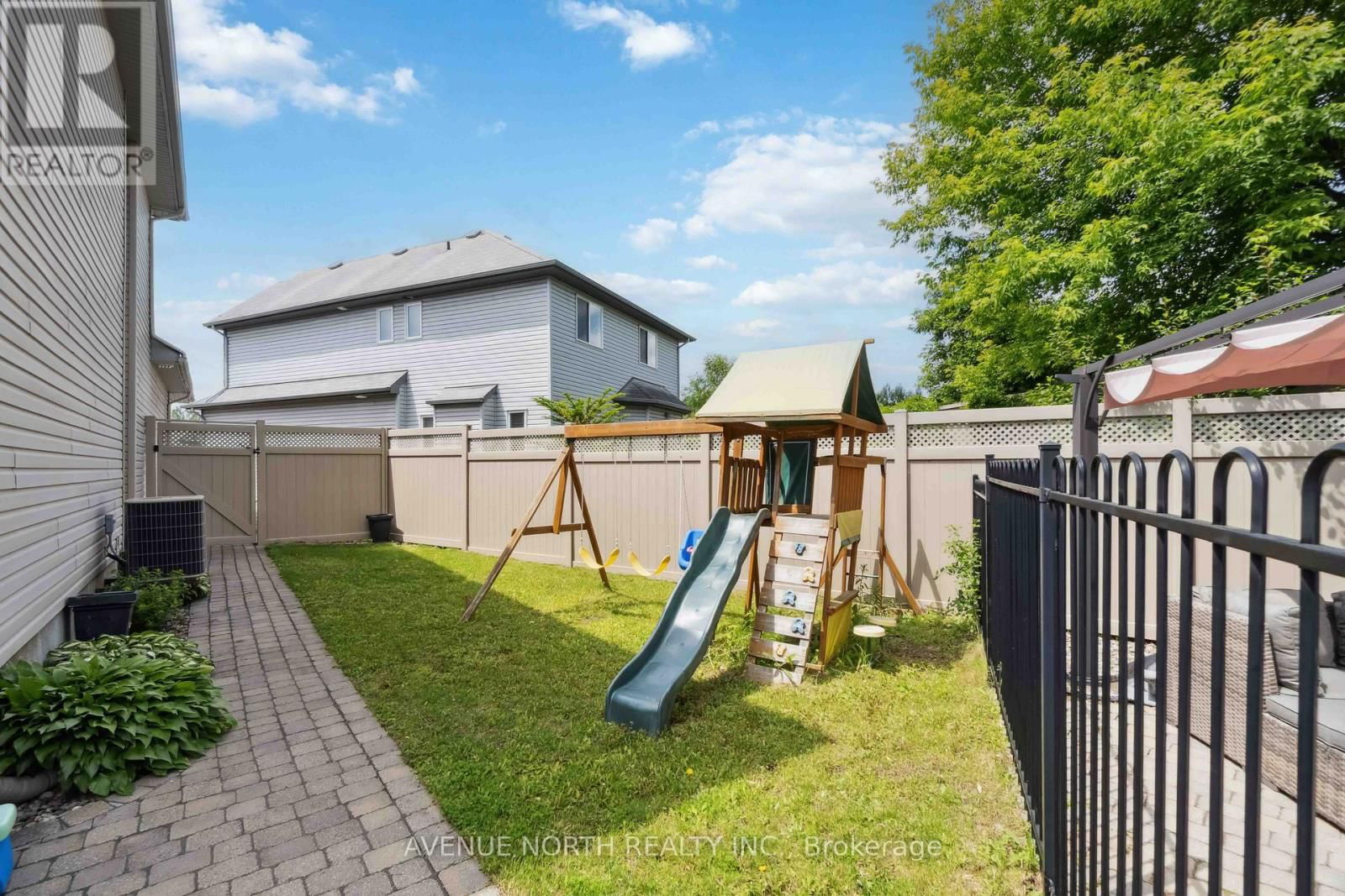 141 GRANDPARK CIRCLE Image 47