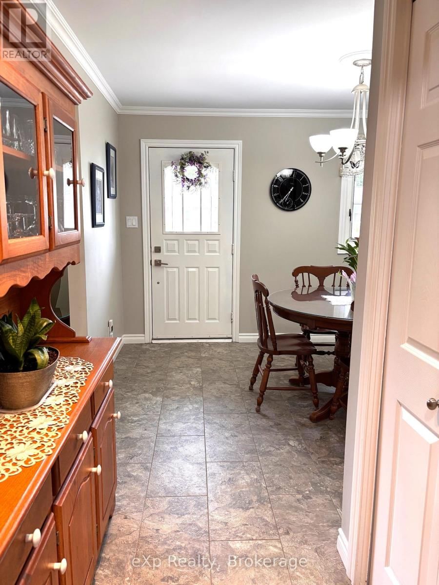 431 4TH STREET Image 23