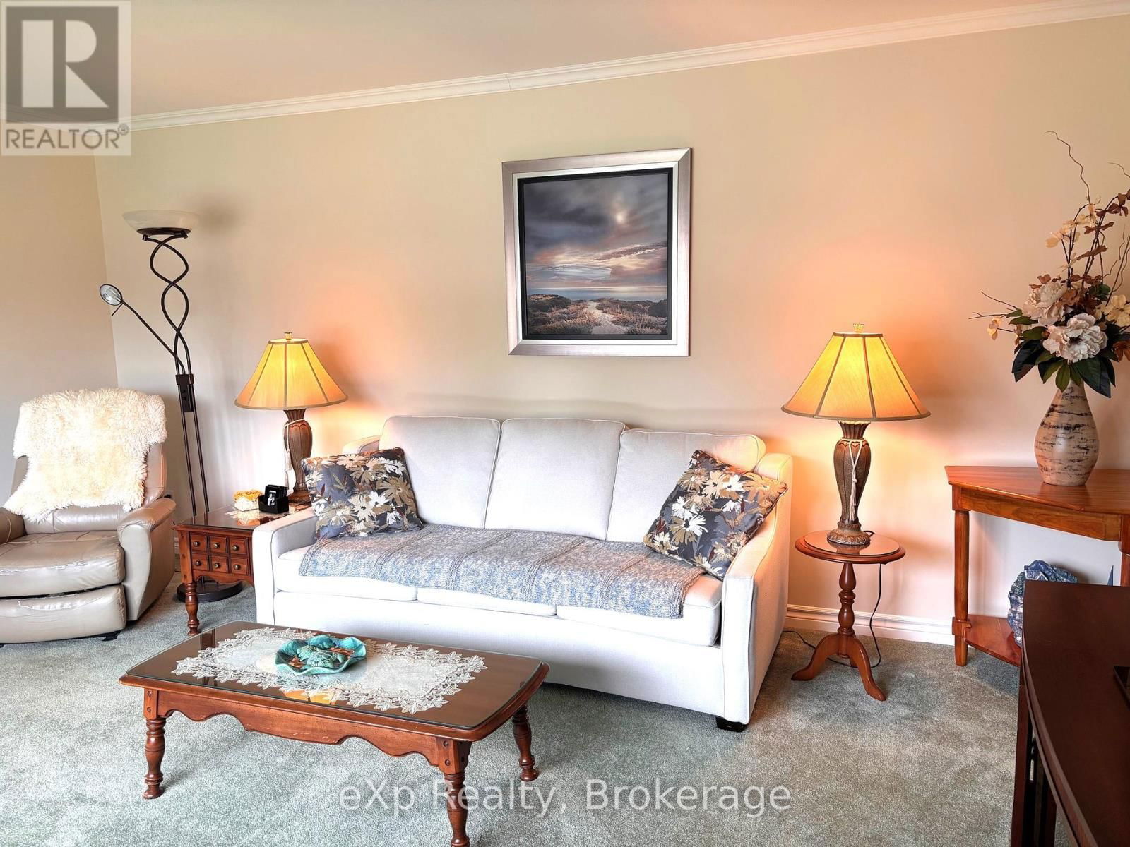 431 4TH STREET Image 26