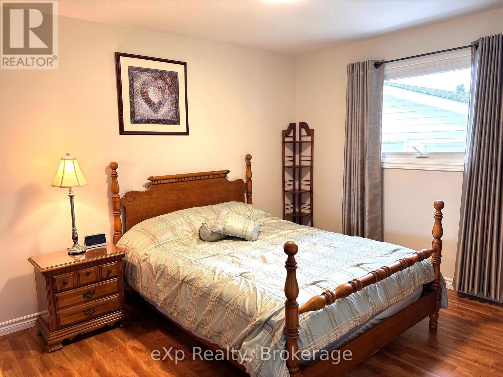 431 4TH STREET Image 27