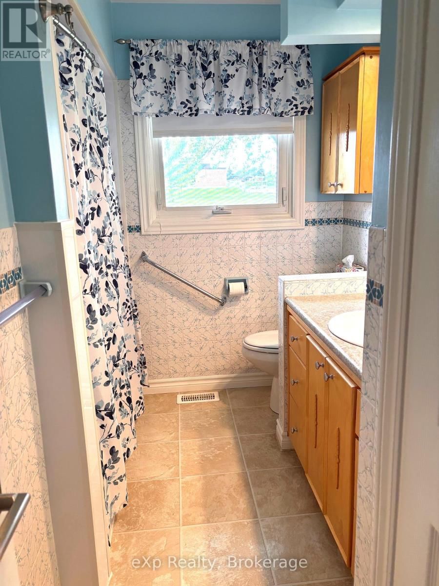 431 4TH STREET Image 33
