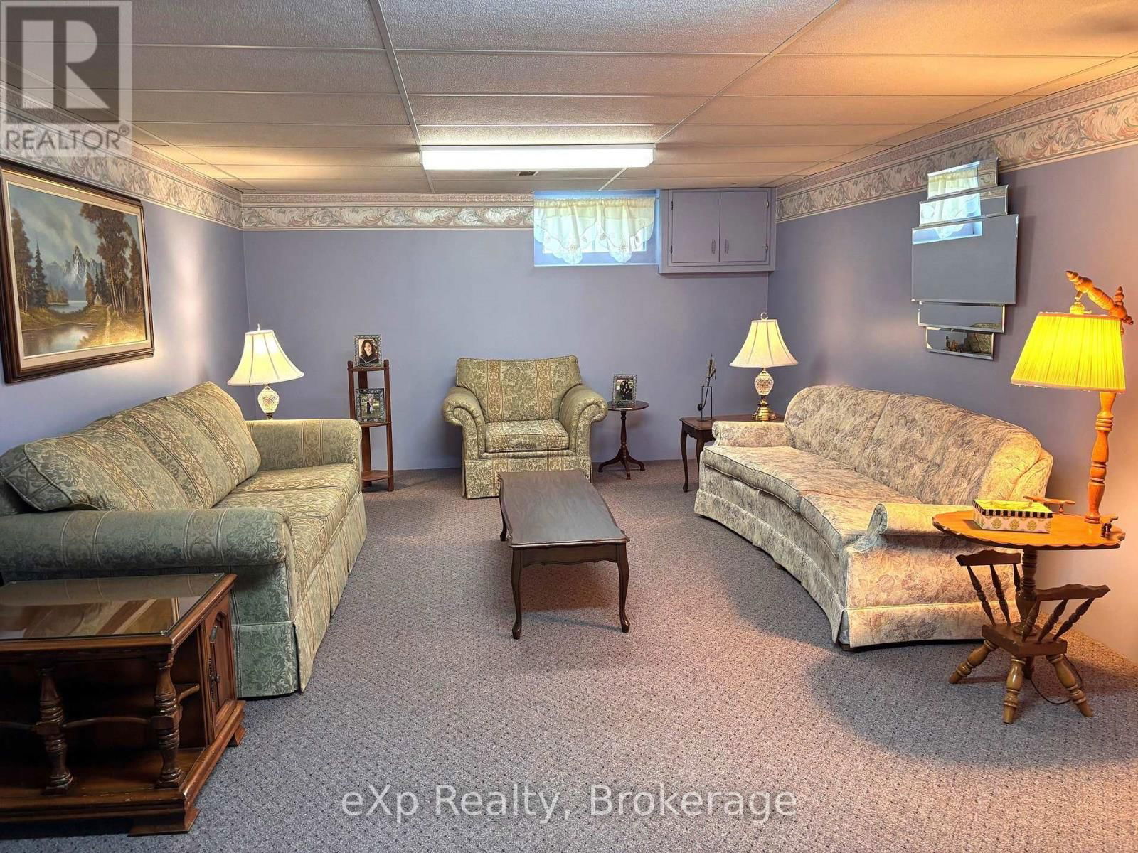 431 4TH STREET Image 34