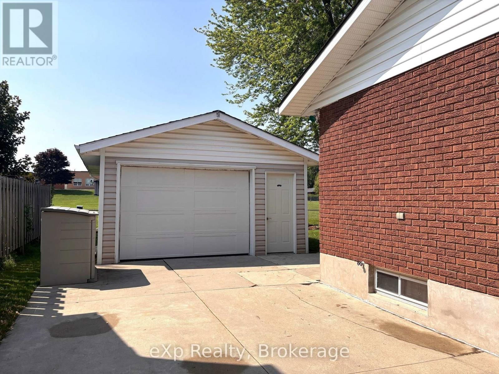 431 4TH STREET Image 7