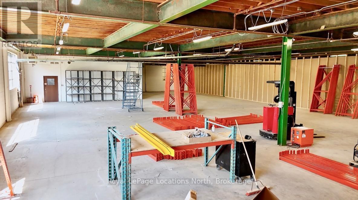 3 - 278 COOK STREET Image 17