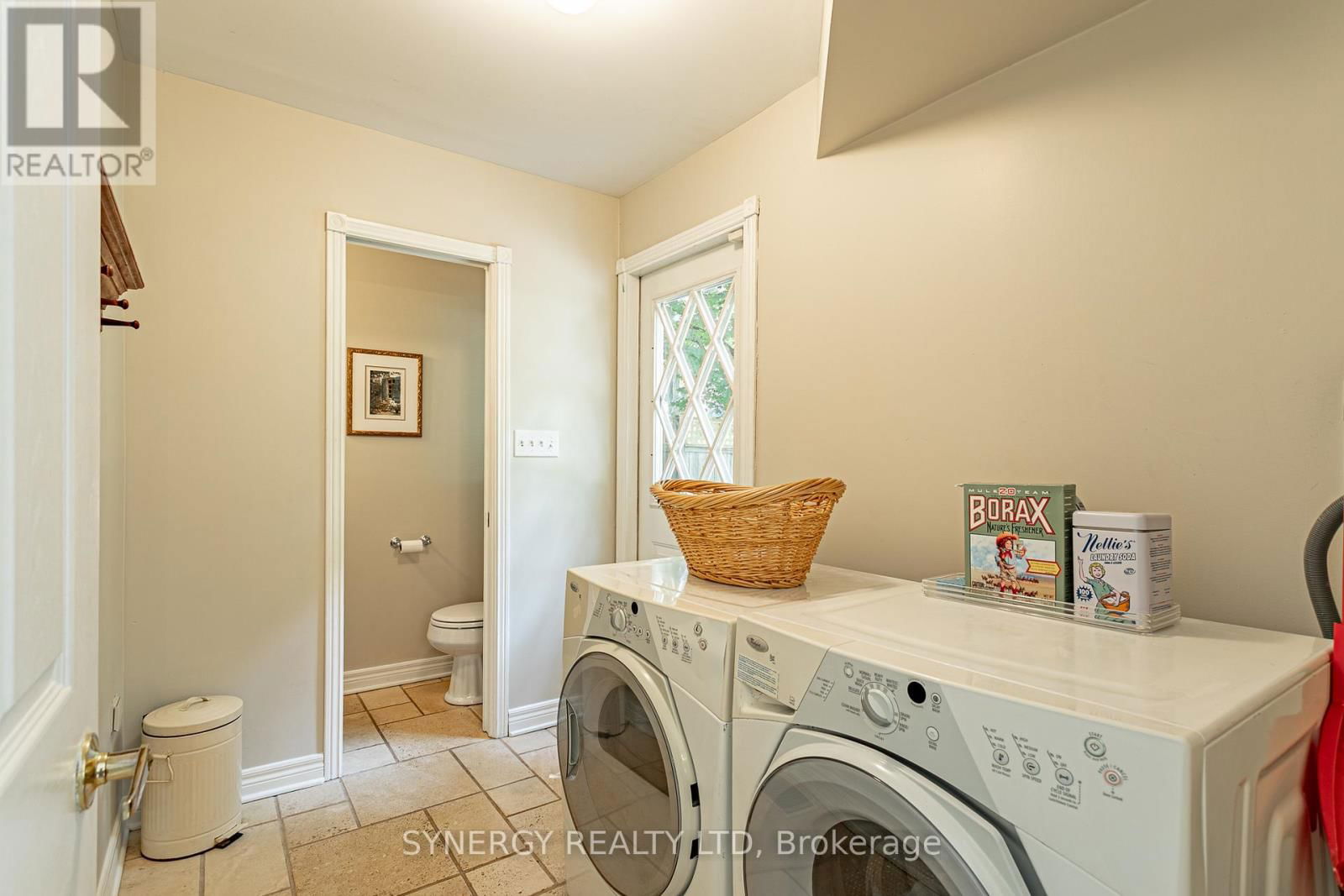 422 RIVERSIDE DRIVE Image 13