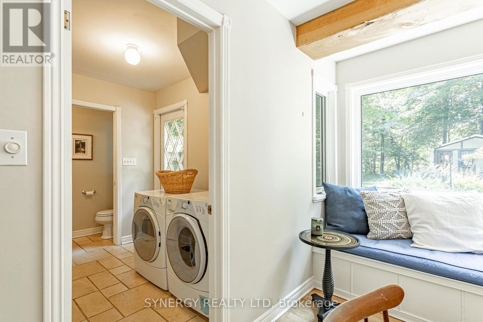 422 RIVERSIDE DRIVE Image 14