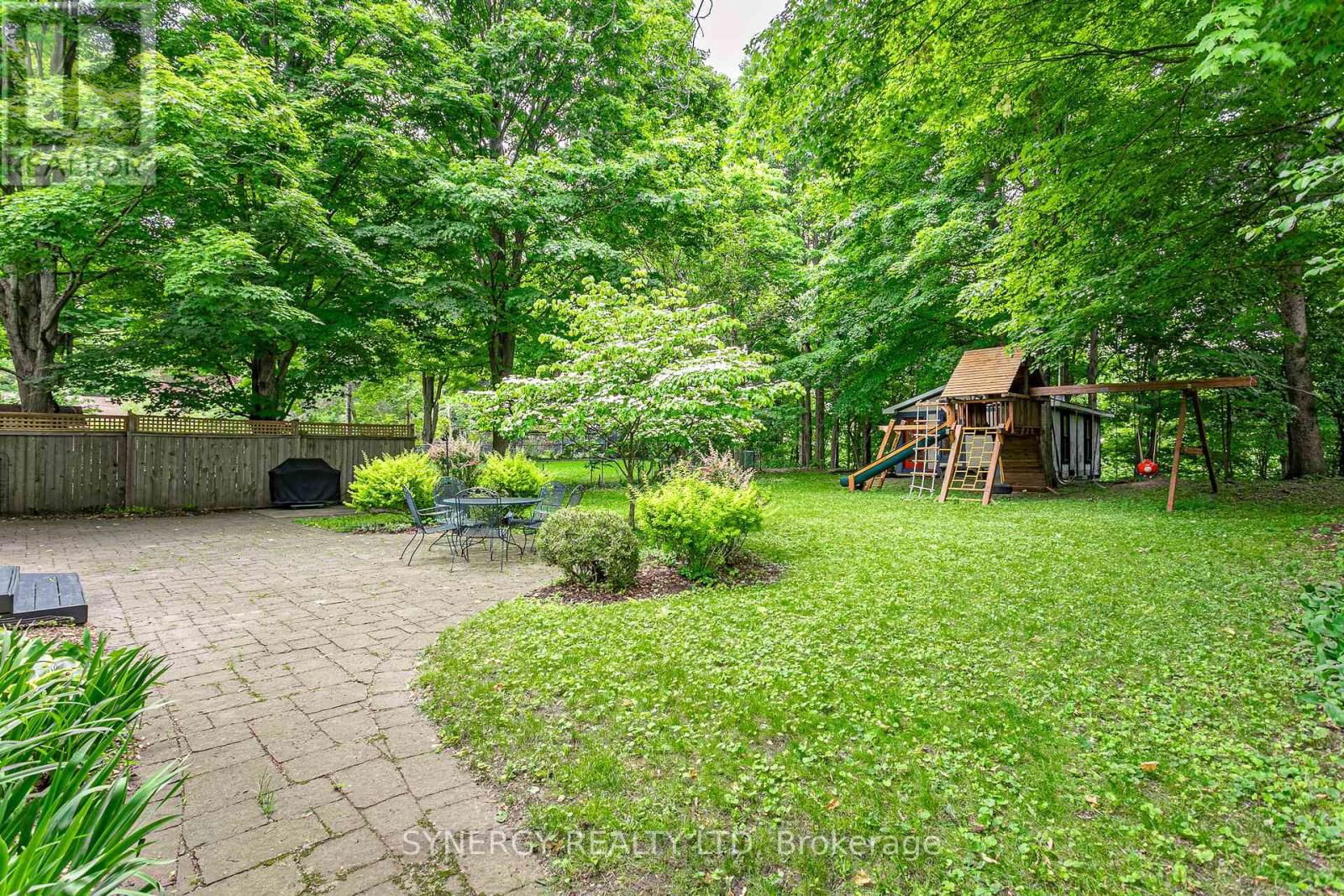 422 RIVERSIDE DRIVE Image 39
