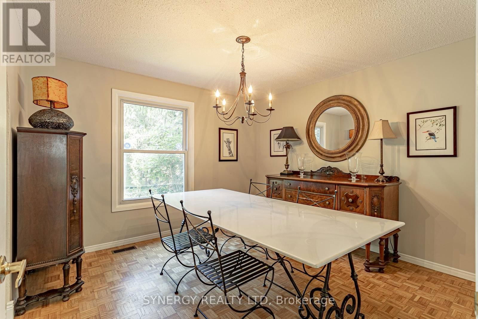 422 RIVERSIDE DRIVE Image 6