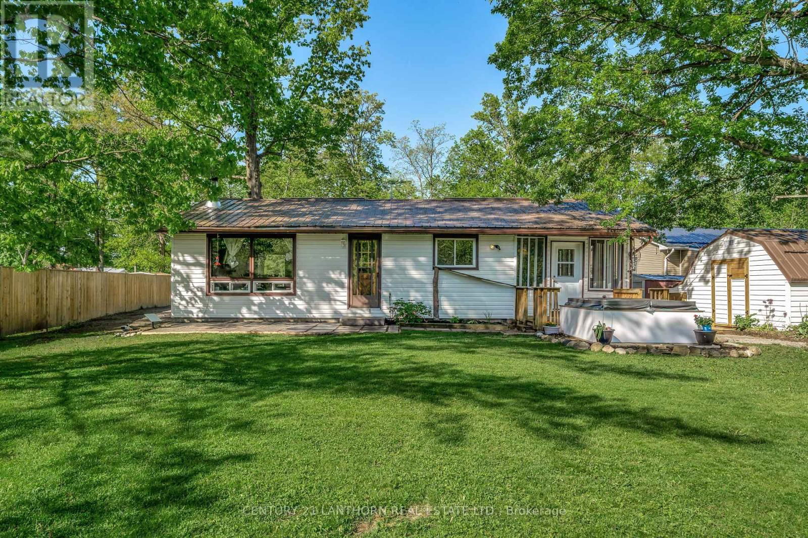 202 RIVER ROAD EAST Image 31