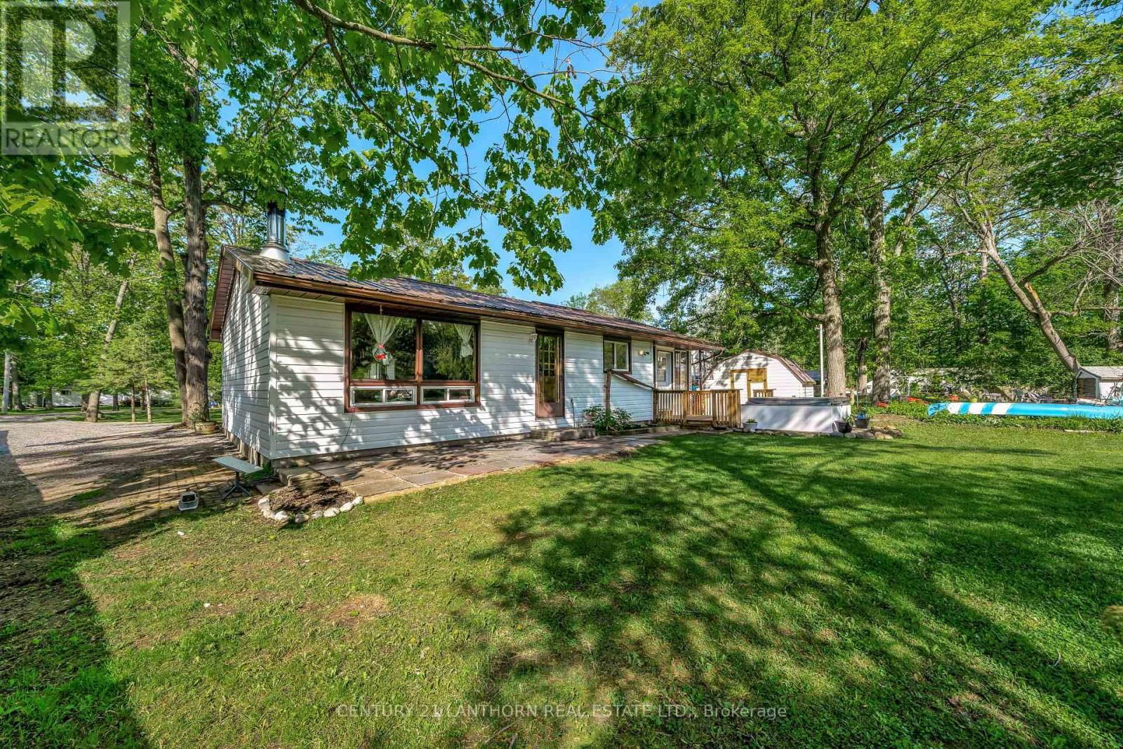 202 RIVER ROAD EAST Image 32