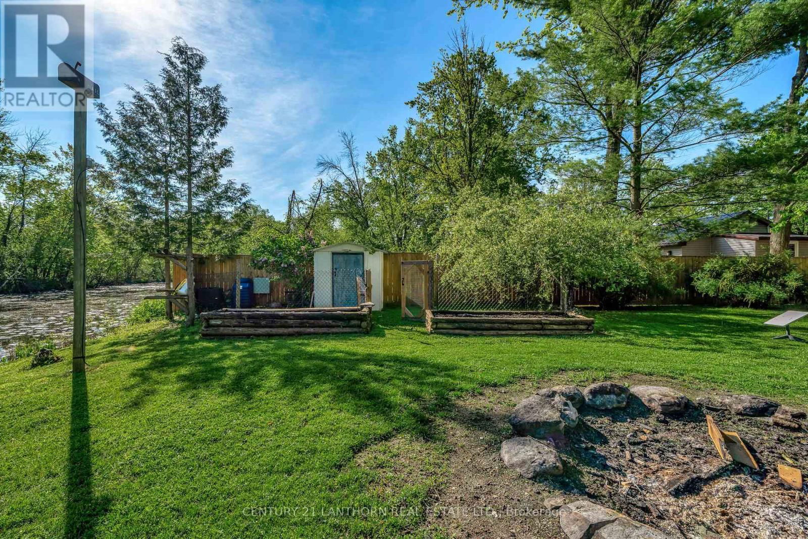 202 RIVER ROAD EAST Image 33