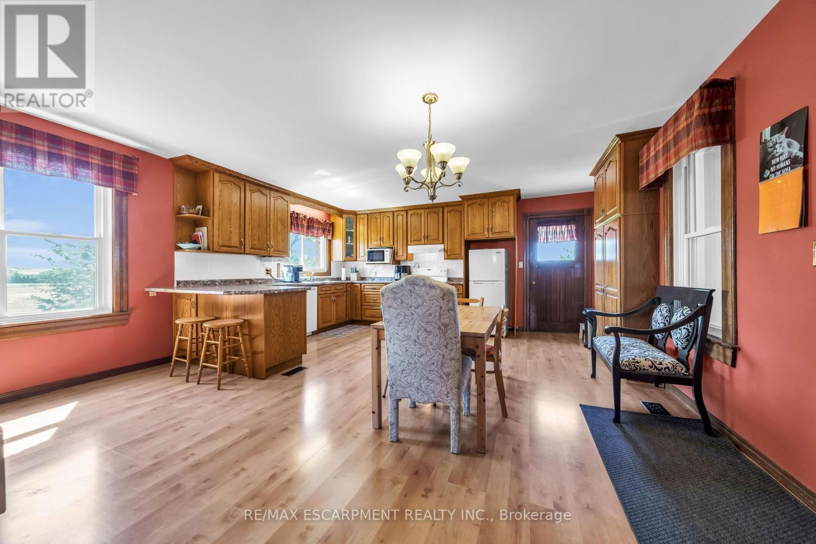 4932 FLY ROAD Image 13