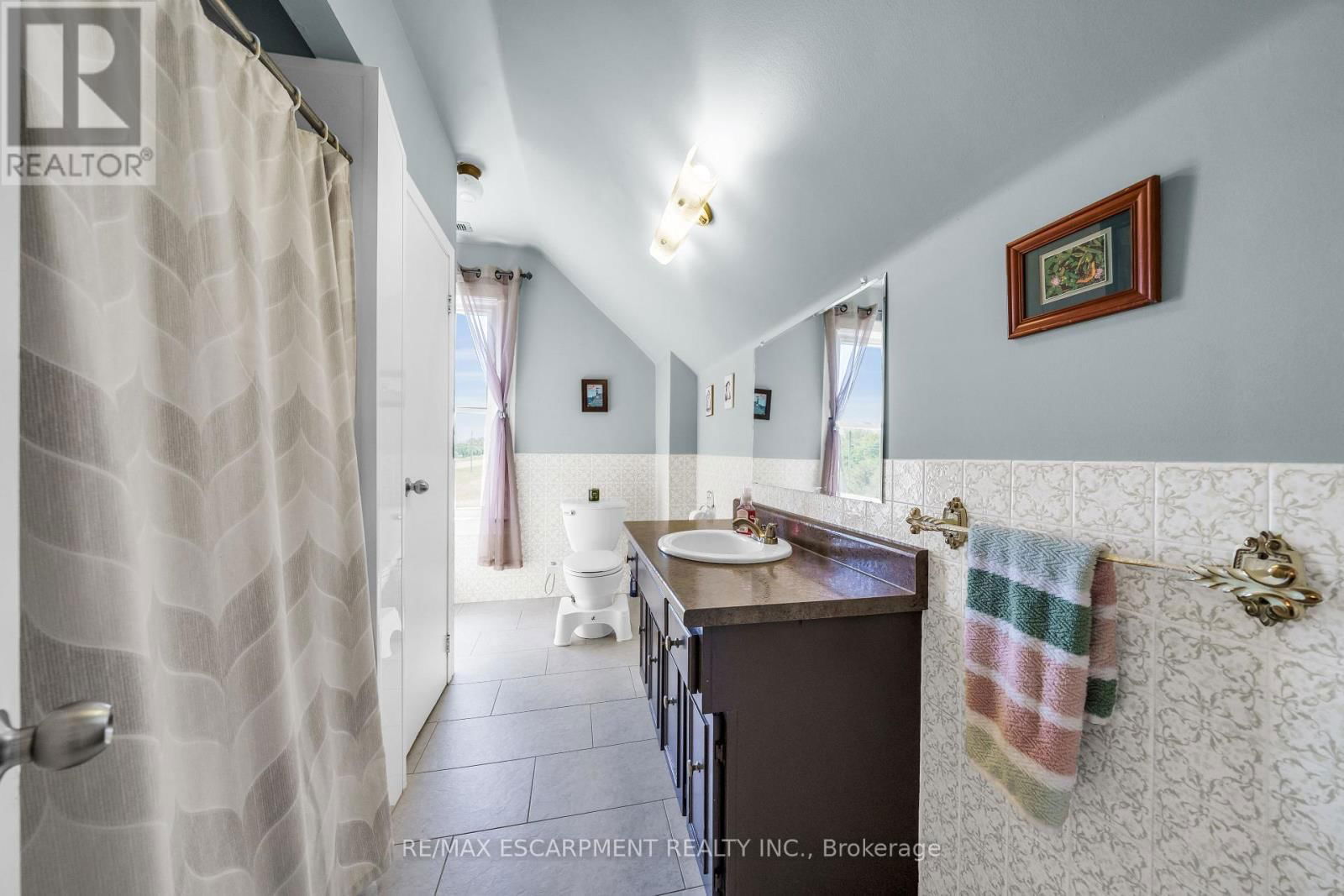 4932 FLY ROAD Image 24